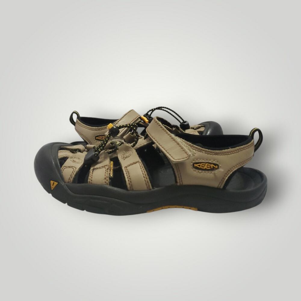 Keen Unisex Kids Newport H2 Sandals Sz 5 Tan Hook and Loop Hiking Sport Outdoor
